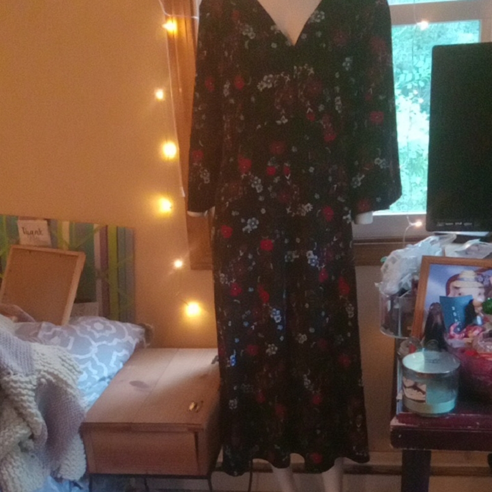 Ellos Black and Red V-Neck Sundress